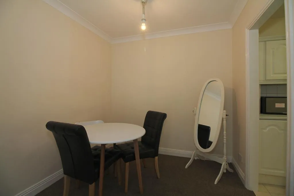 Middle Gardiner Street Apartment 더블린