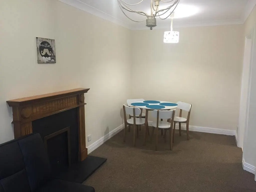Middle Gardiner Street Apartment 더블린